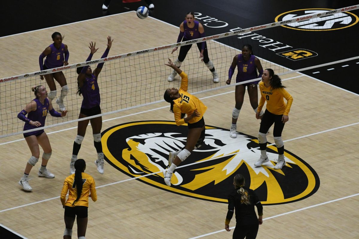 Mizzou volleyball completes home stand sweep with a 3-1 victory against LSU